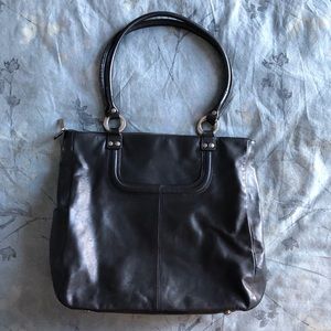 EUC Hobo International Black leather satchel. Perfect for work, laptop & more